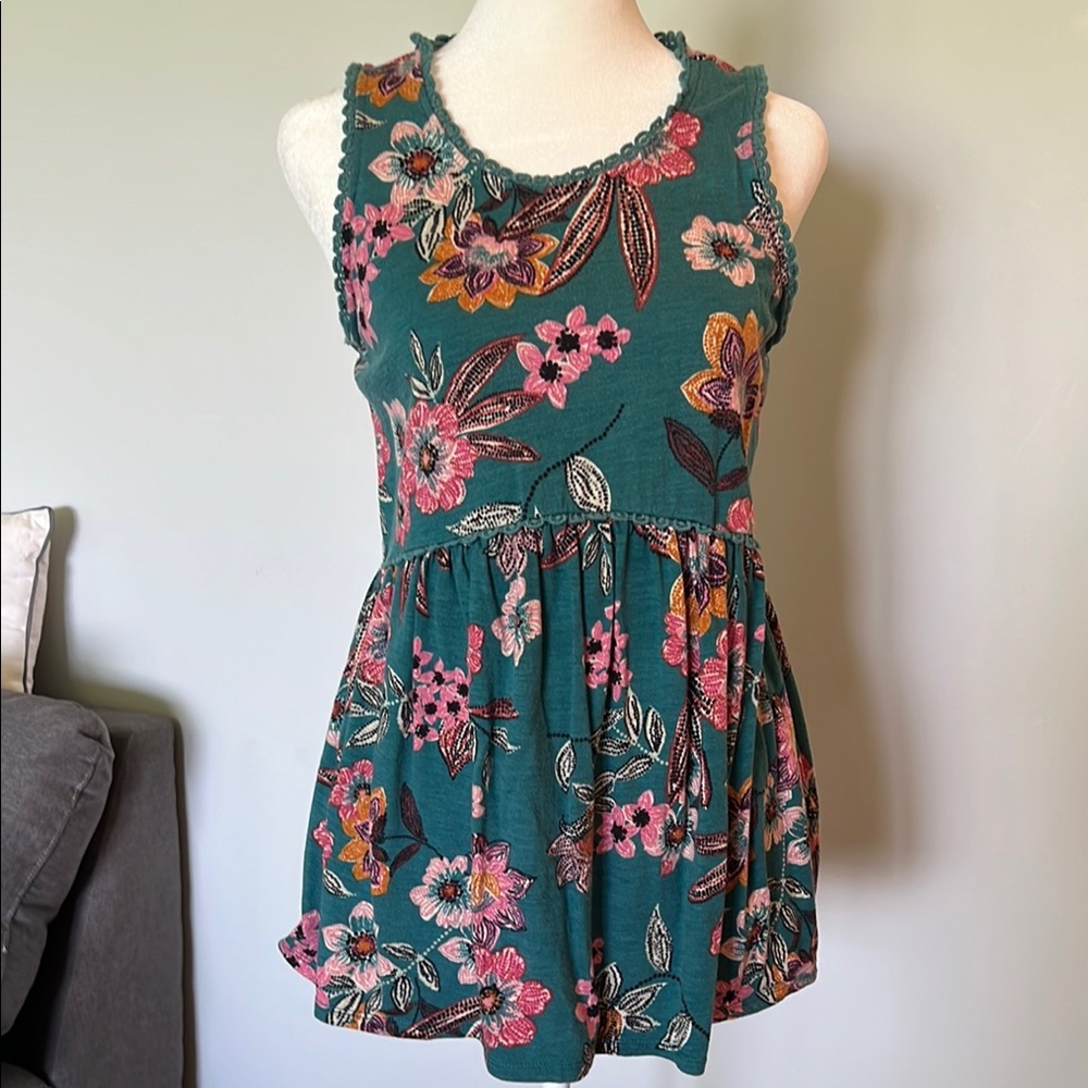 Maurices XSmall Floral Sleeveless Top - Green and Pink